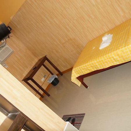 Daylight Inn Davao City Δωμάτιο φωτογραφία